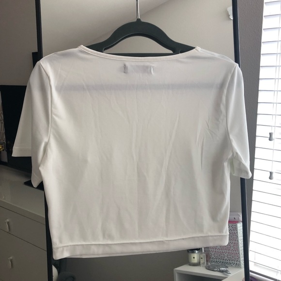 MISSGUIDED WHITE CROPPED TEE - Picture 3 of 5